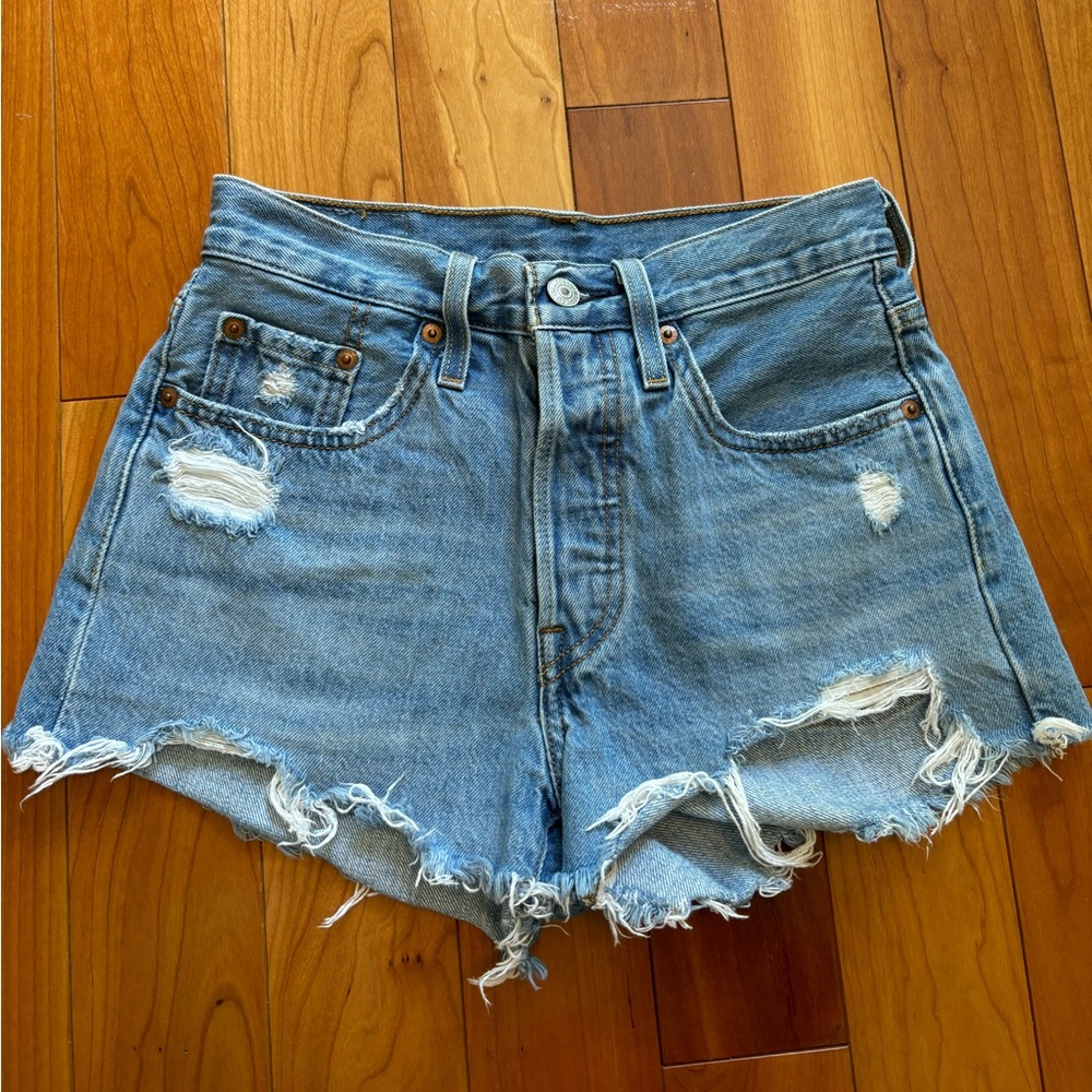 Levi’s 501 Denim Indigo Blue Shorts